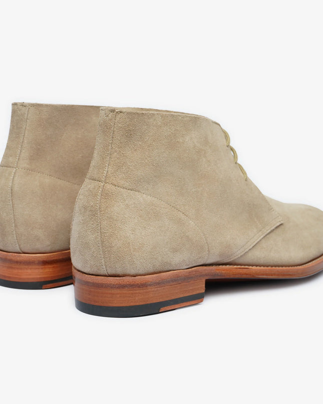 Handmade Men Suede Stylish Beige Low Ankle Lace Up Chukka Dress Boot