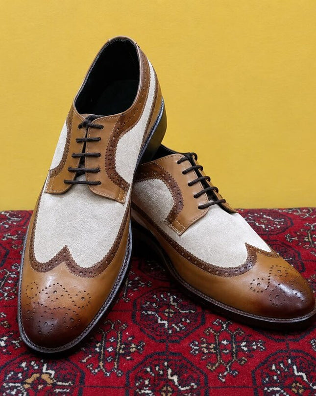 Handmade men two tone Lace up wingtip shoes, Brogue office shoes for mens