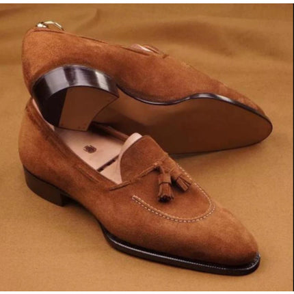 Men Tan Suede Leather Handmade Pointed Toe Loafers With Tassels
