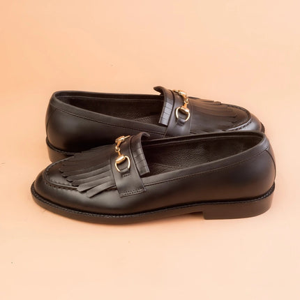 Men Handmade Brown Leather Luxury loafer Shoes with fringes, Casual Peas shoes
